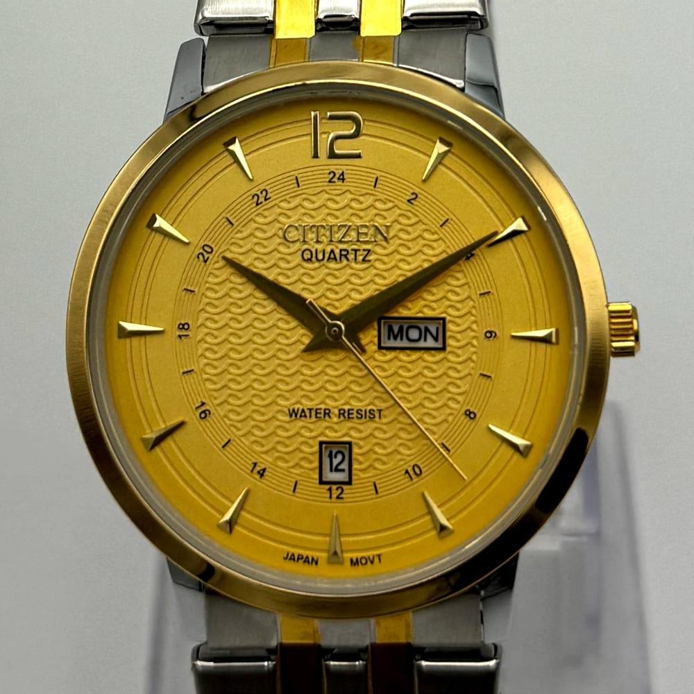 Citizen Quartz Classic Heritage Two-Tone Men's Watch – Gold Dial with Day-Date